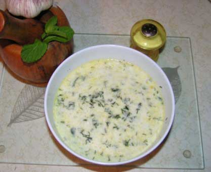 Cold cucumber soup picture