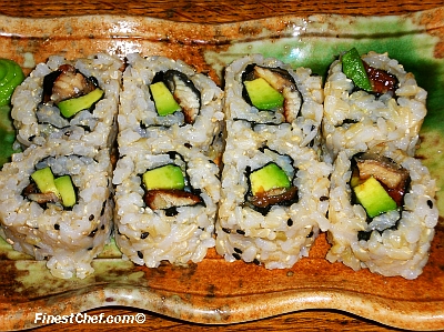 Unagi sushi roll with brown rice
