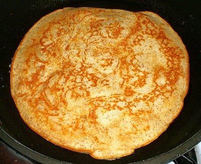 Cooking whole wheat pancakes